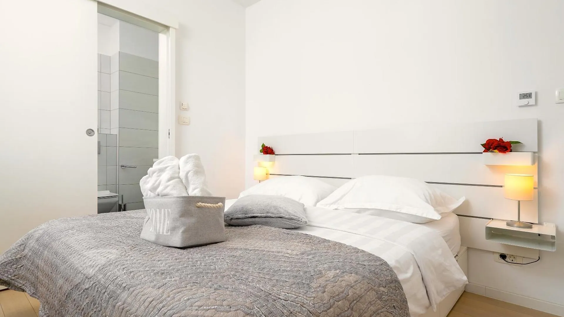 Amazing Kasjuni Beach Residence With Garrage Split